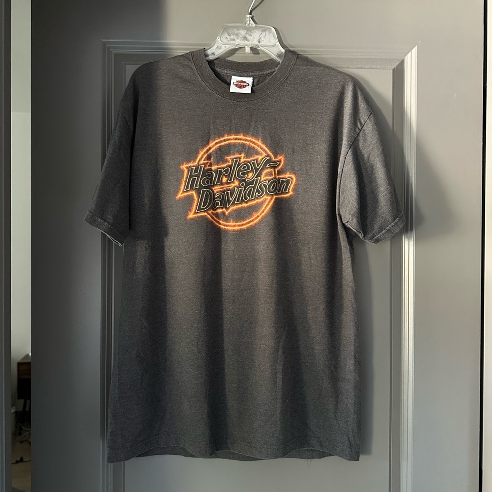 Harley-Davidson Light Brown Short Sleeve Tee with Orange Logo Men’s size Large